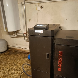 Blackstar pillefyr installeret i Nordjylland