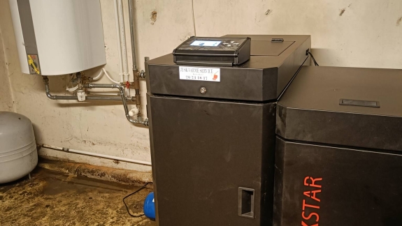 Blackstar pillefyr installeret i Nordjylland