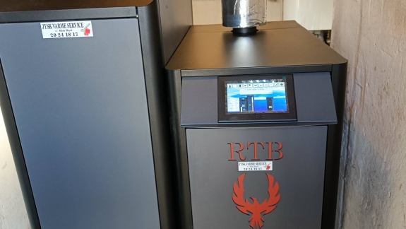 RTB Phoenix pillefyr installeret i Brønderslev, Nordjylland